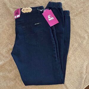 Ang runway star jeans